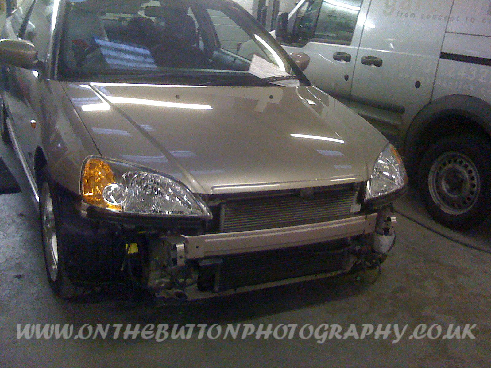<Ford Fiesta>